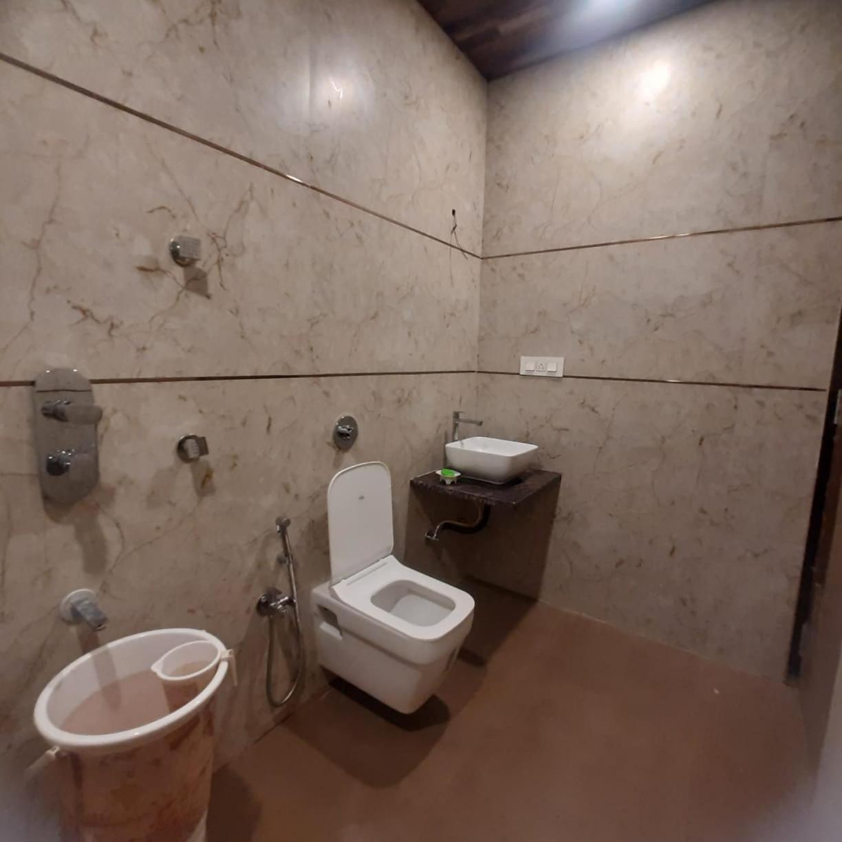 Aishwarya R Galaxy Villa Mahabaleshwar Ngoại thất bức ảnh